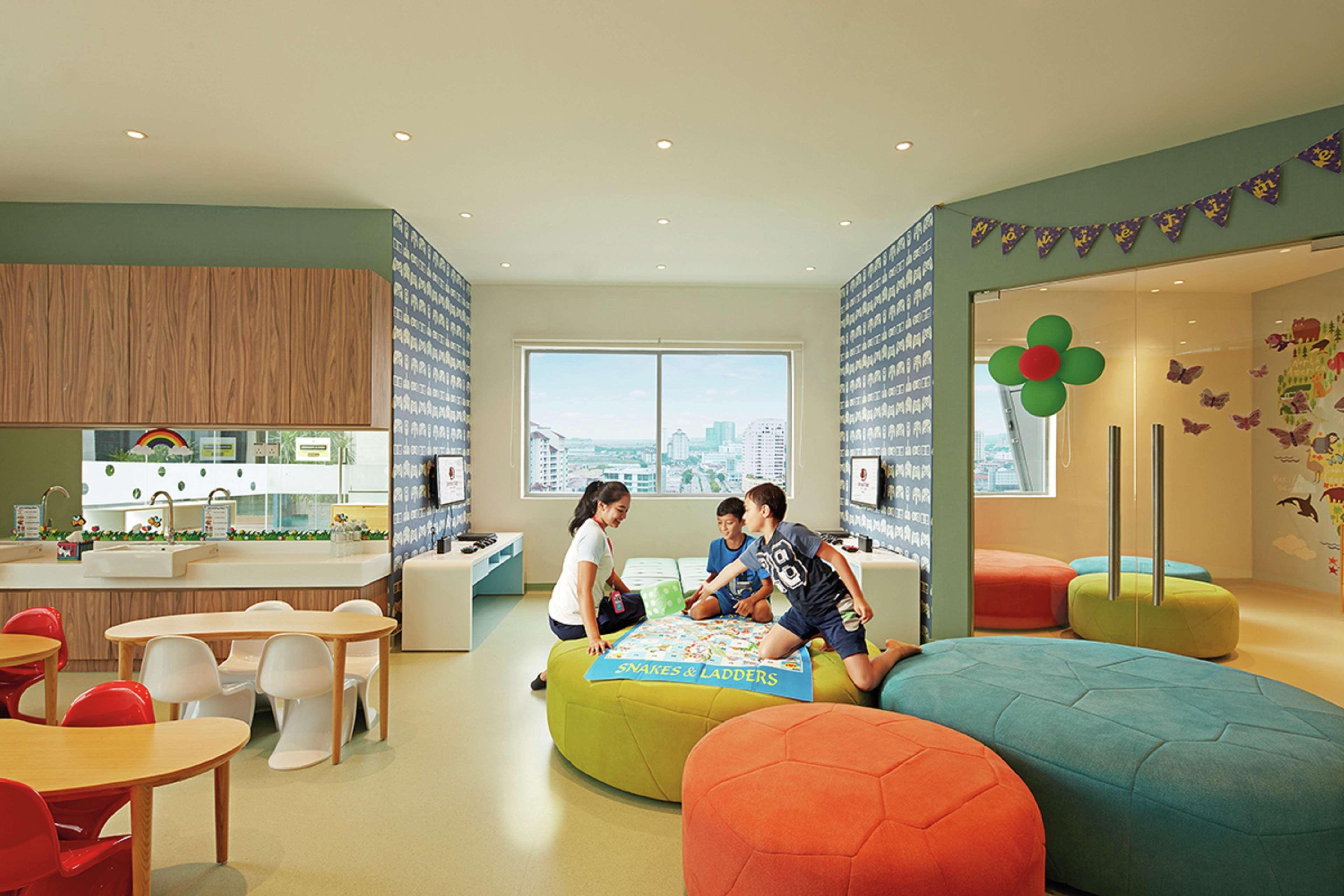 Hotel Doubletree By Hilton Melaka Malacca Esterno foto The Children's Hospital at the National University Hospital